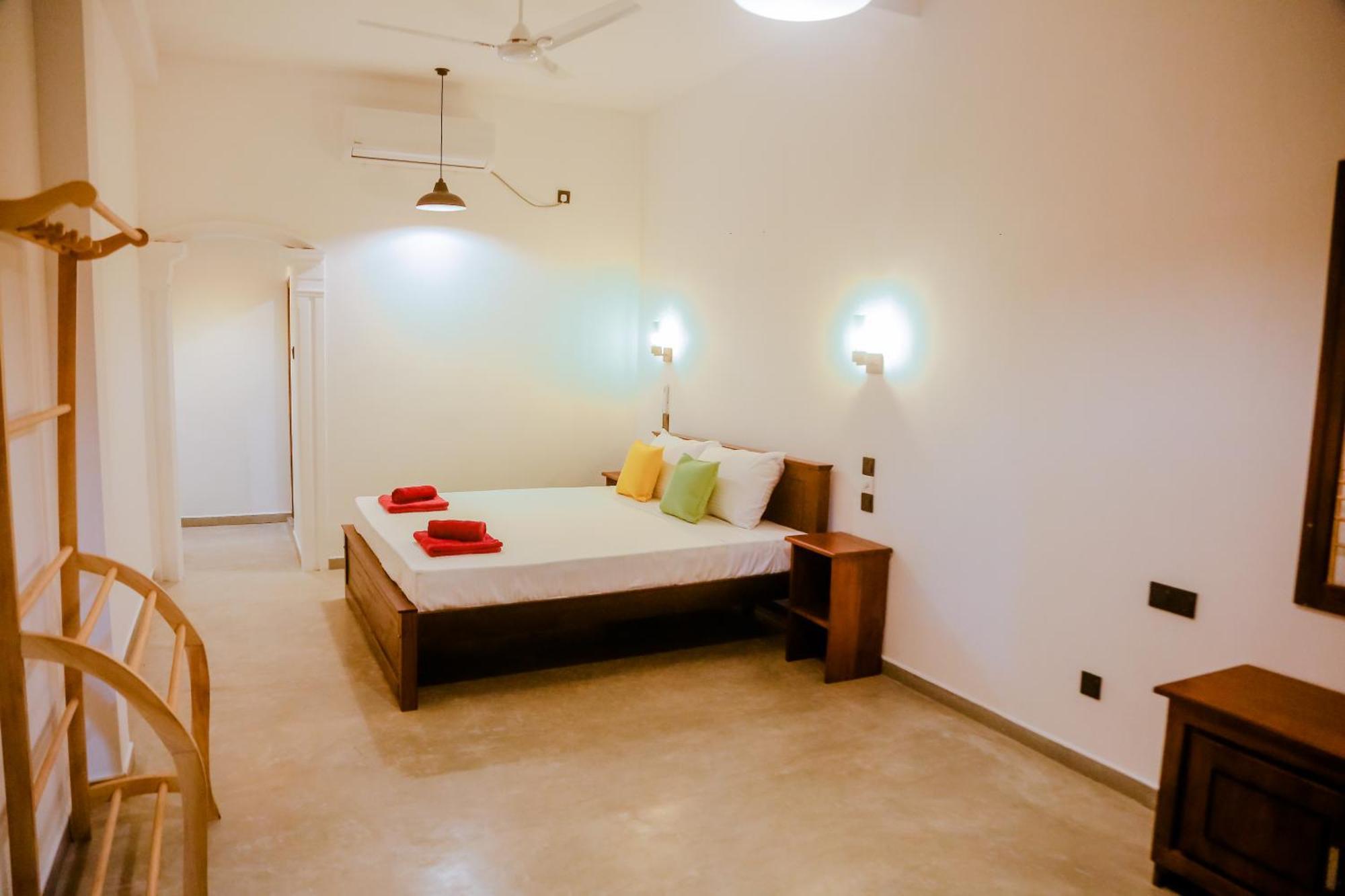 Sweet Emotion Hotel Mirissa Exterior photo